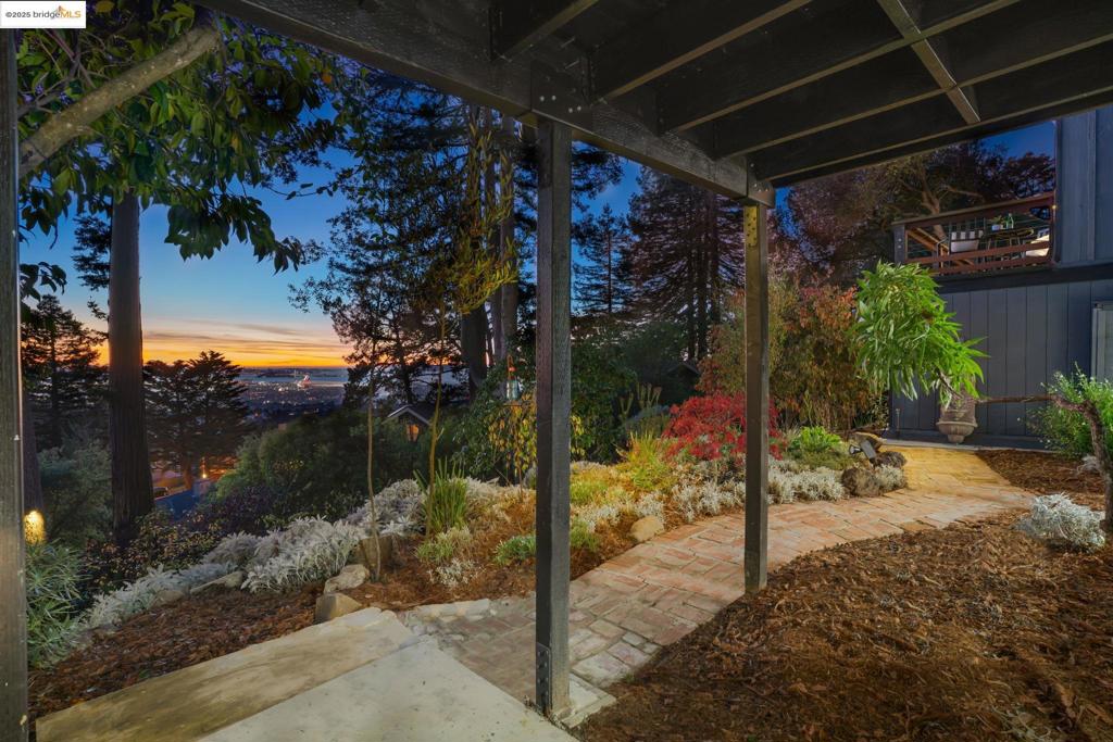 MONTCLAIR - Residential