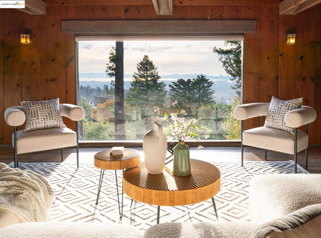 MONTCLAIR - Residential