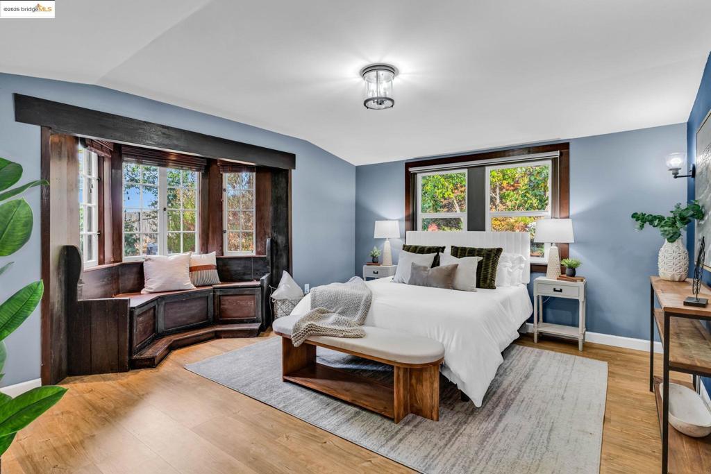 MONTCLAIR - Residential