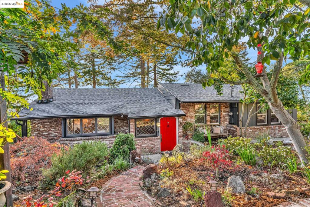 MONTCLAIR - Residential