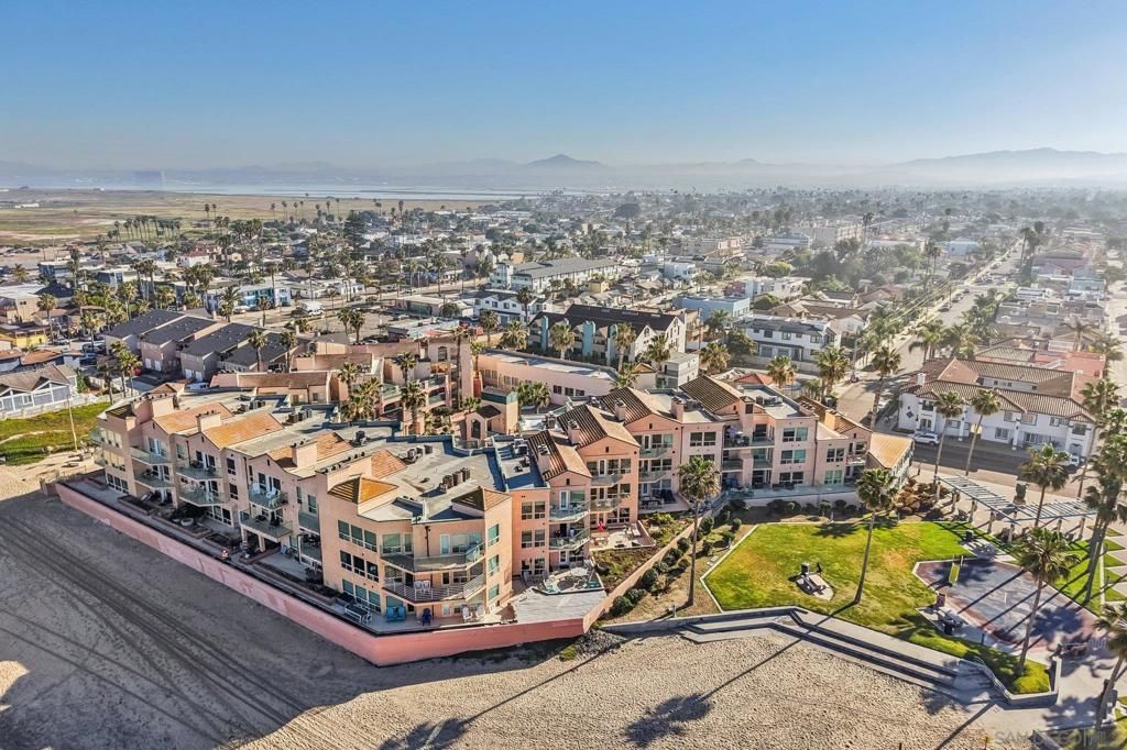 Photo of 714 Seacoast Dr Dr #104, Imperial Beach, CA 91932 (MLS # 260009267SD)