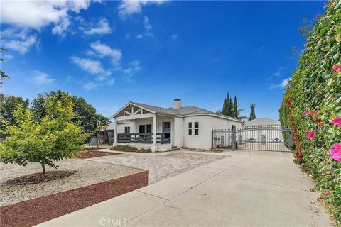 Photo of 6421 Golden West Avenue, Temple City, CA 91780 (MLS # AR26112274)