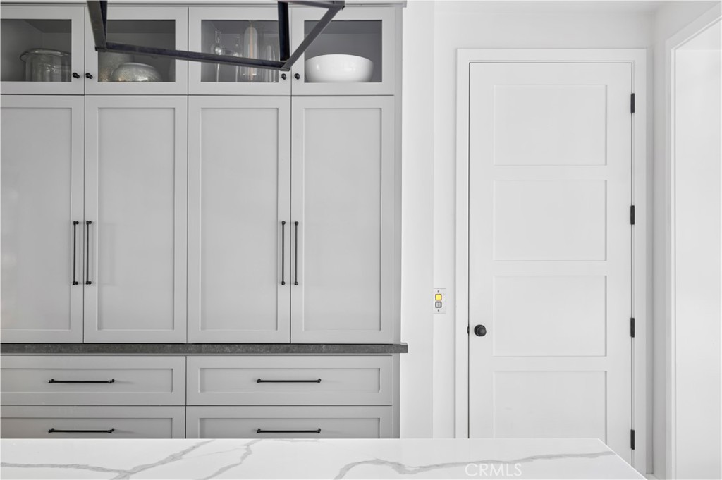 Corona del Mar South of PCH (CDMS) - Residential