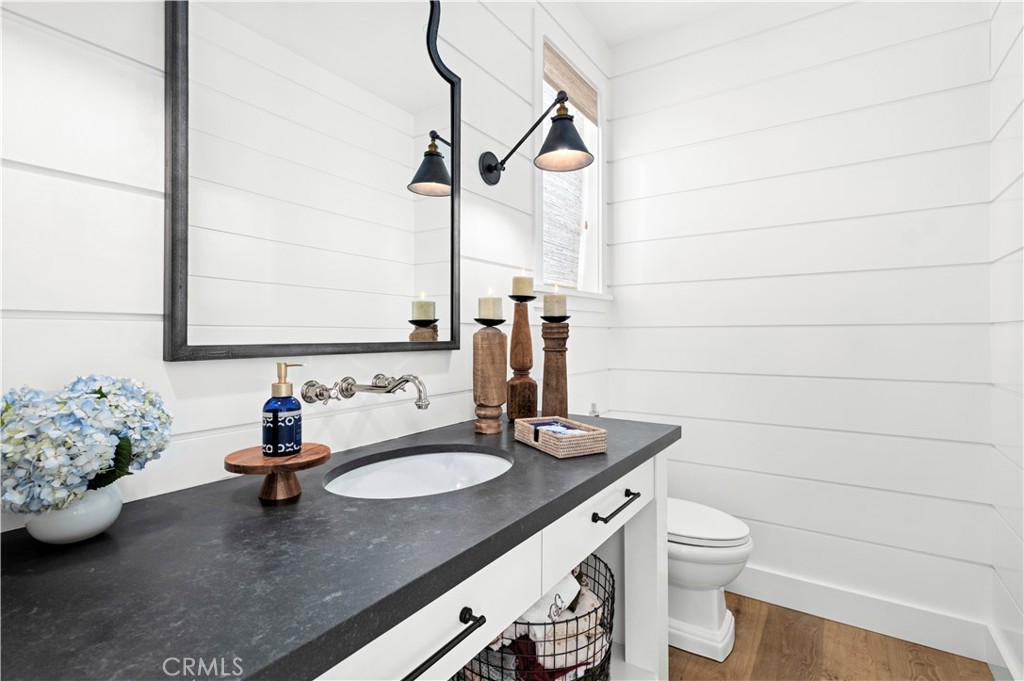 Corona del Mar South of PCH (CDMS) - Residential