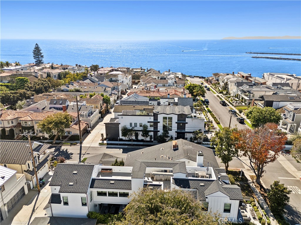 Corona del Mar South of PCH (CDMS) - Residential