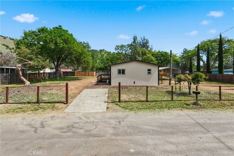 2796 8th Street Clearlake CA 95422