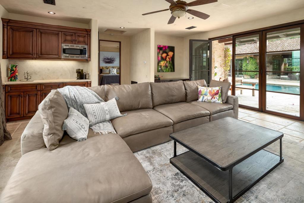 Rancho Santa Fe - Residential