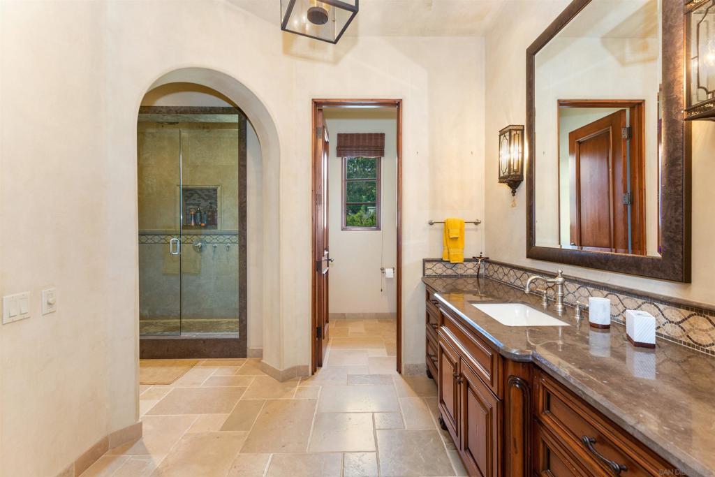 Rancho Santa Fe - Residential