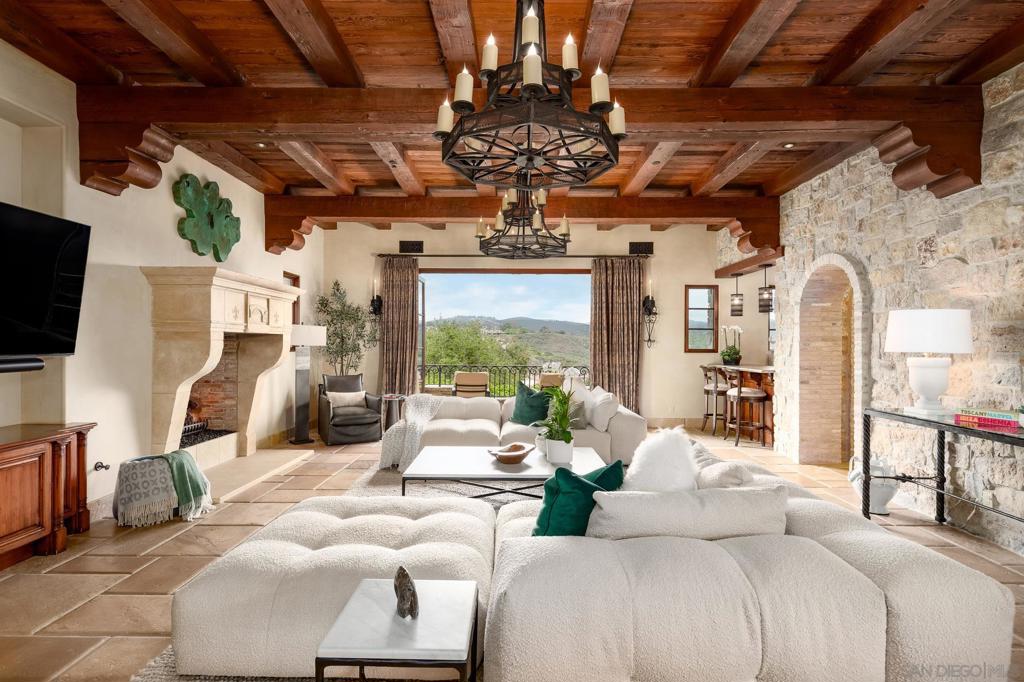 Rancho Santa Fe - Residential