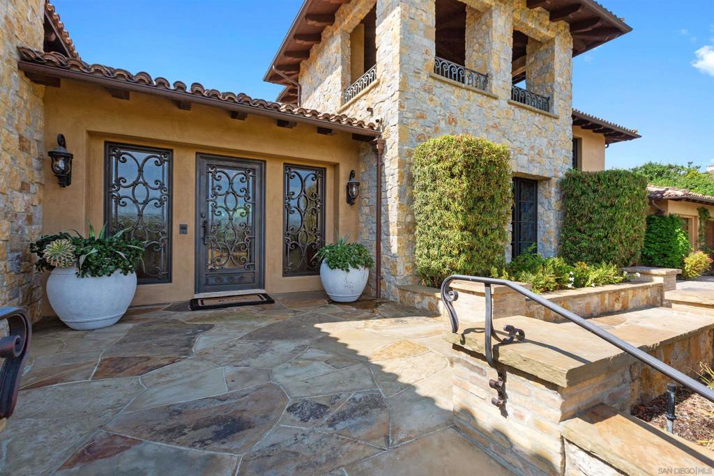 Rancho Santa Fe - Residential