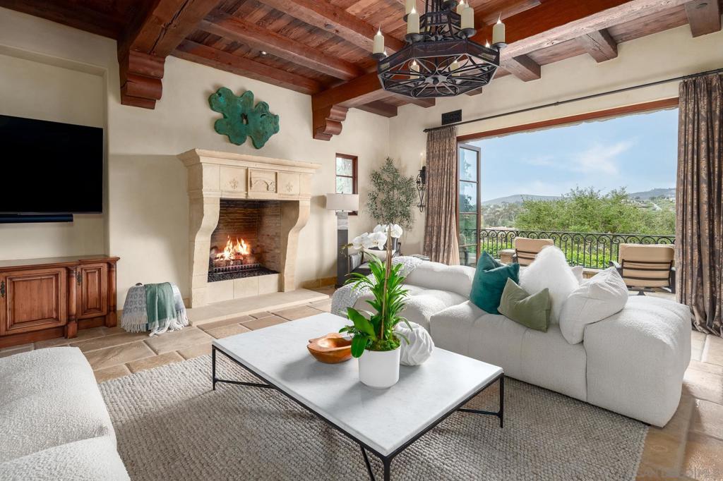 Rancho Santa Fe - Residential