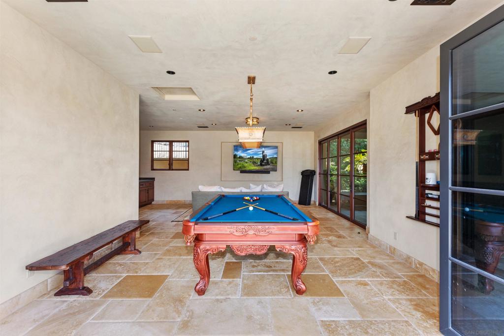 Rancho Santa Fe - Residential