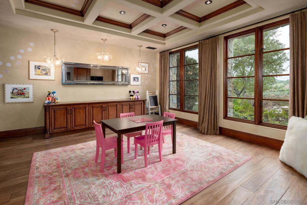 Rancho Santa Fe - Residential