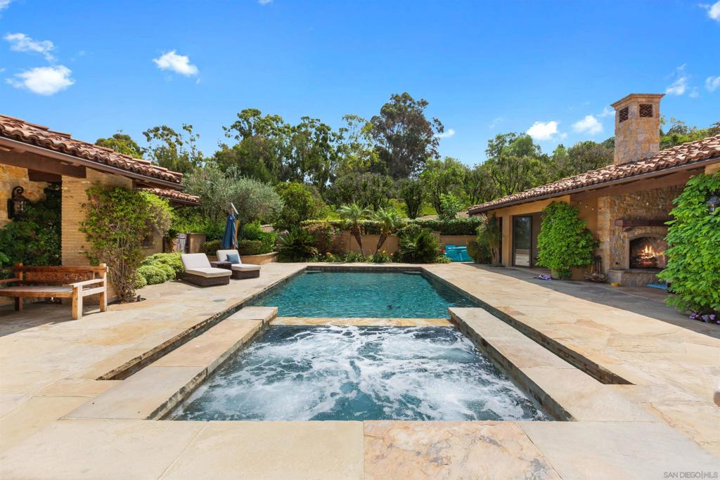 Rancho Santa Fe - Residential