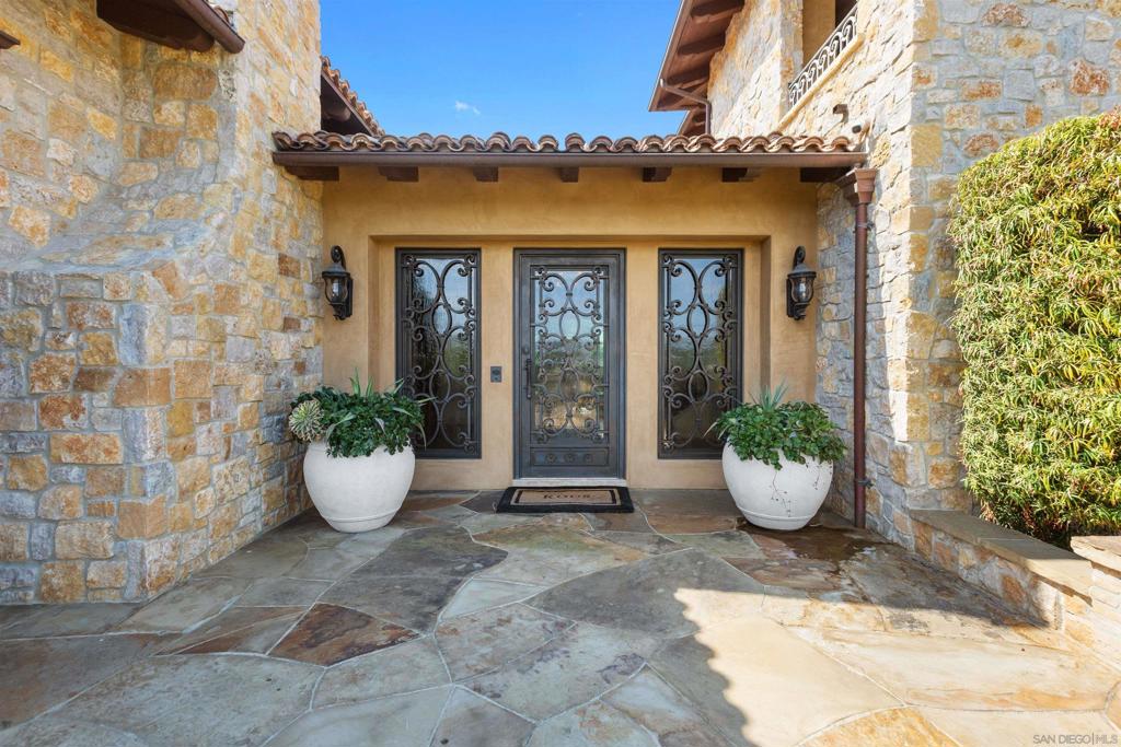 Rancho Santa Fe - Residential