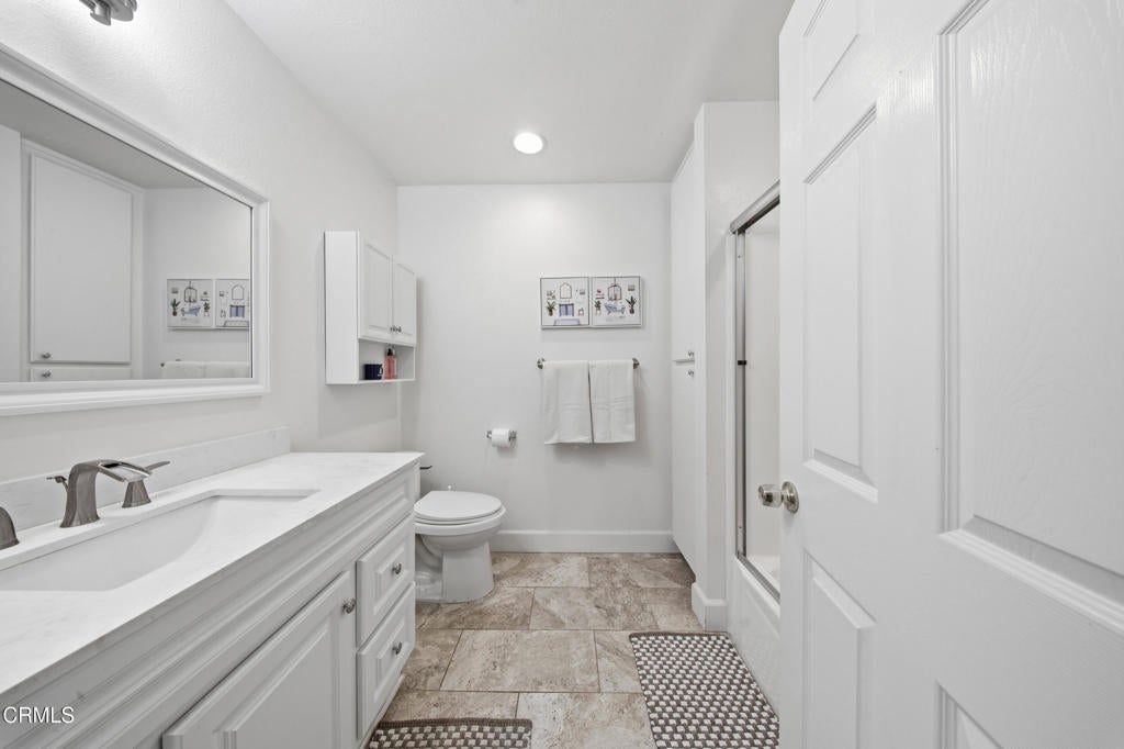 254 Sequoia Court 33