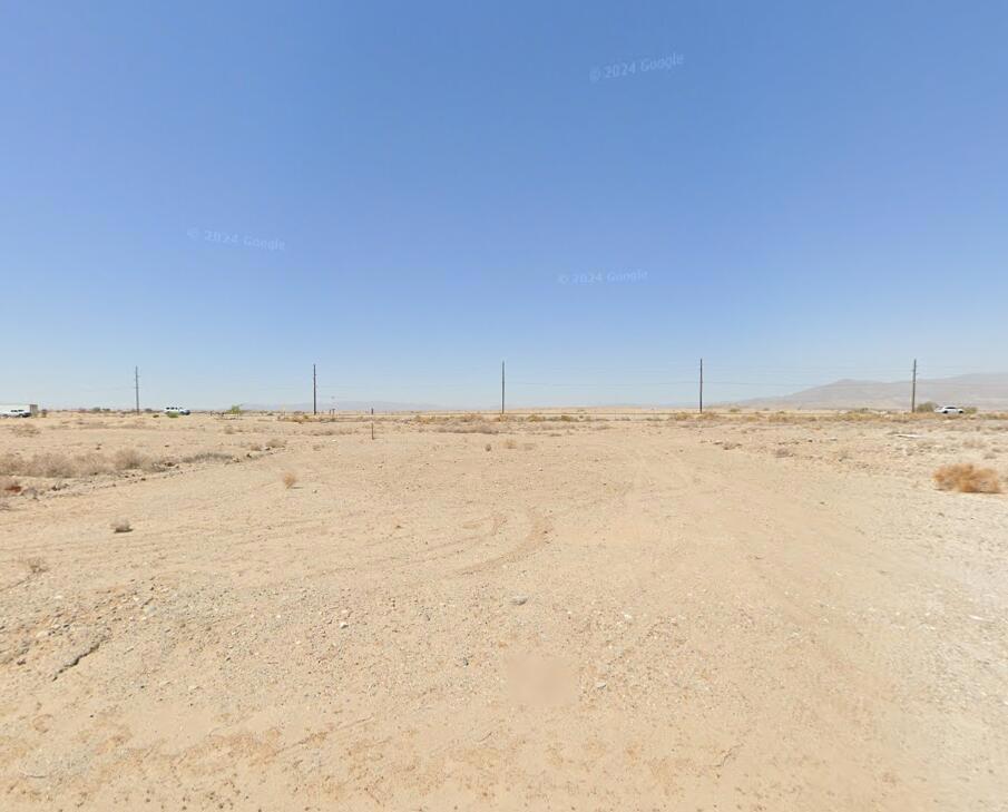 COMMERCIAL LOT- Great opportunity to invest in an up and coming area of California known as ''Lithium Valley'' This great vacant lot located East of HWY 86 with water and sewer. This is your chance to buy and hold for future appreciation. Whether you are planning to build a home or planning to sell for future value you can't go wrong. With beautiful views of the mountains and the Salton Sea and amazing sunrises and sunsets you will enjoy owning your own piece of land in this area that has tremendous potential. Hurry, don't miss your chance to see development happen before your very own eyes. Buyer and Buyer's agent to do their own due diligence Seller and seller's agent makes no warranties or representations about the land, Near elementary and high schools, close to Family Dollar, Dollar General, restaurants, and gas stations. Lot next to it is available, purchase both for $13,000