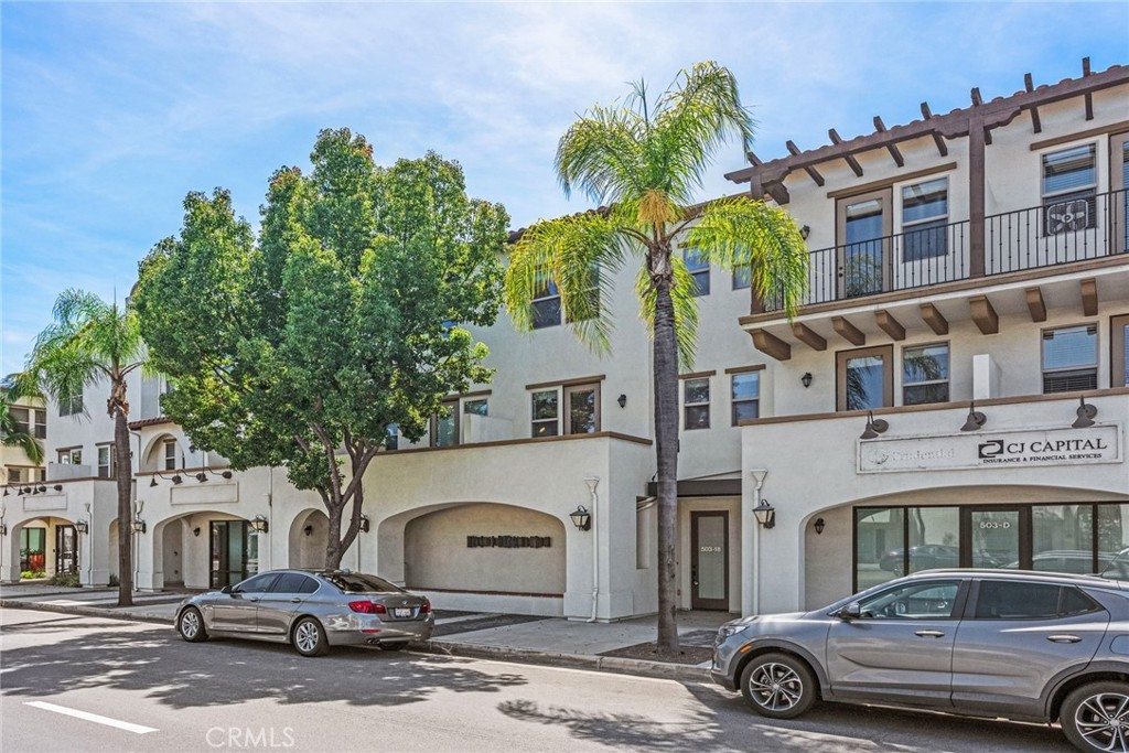 503 S Brea Boulevard 18