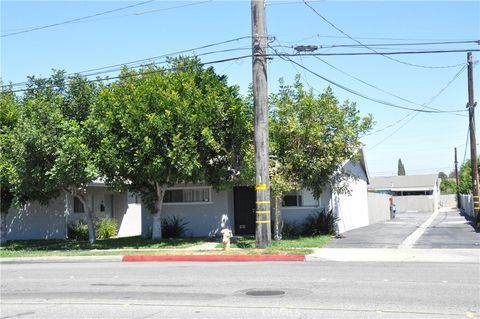 13782 Newland Street Garden Grove CA 92844