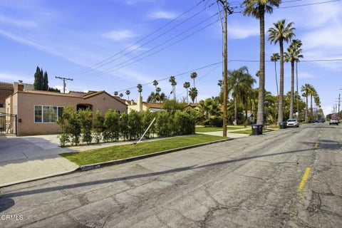 Photo of 1606 Glenwood Road #A, Glendale, CA 91201 (MLS # P1-26793)