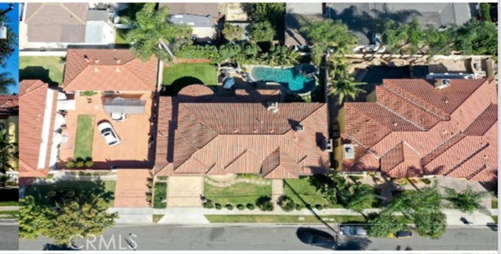 Photo of 8531 10th St, Downey, CA 90241 (MLS # TR25232561)
