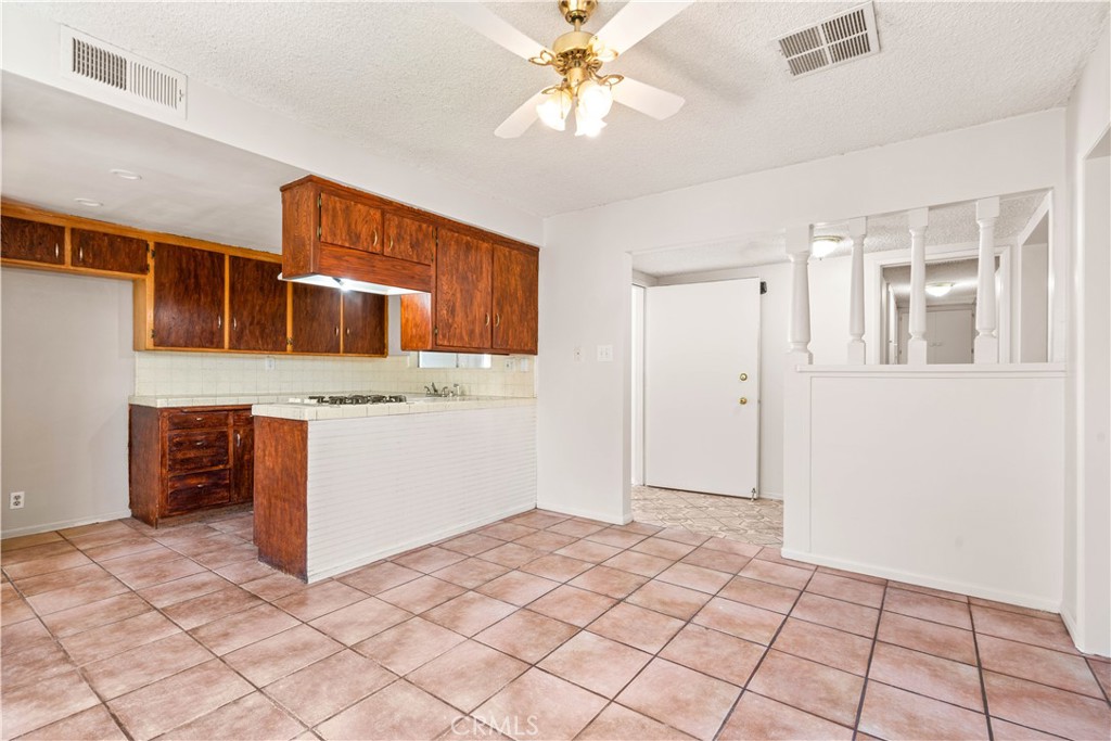 43236 W 20th Street W