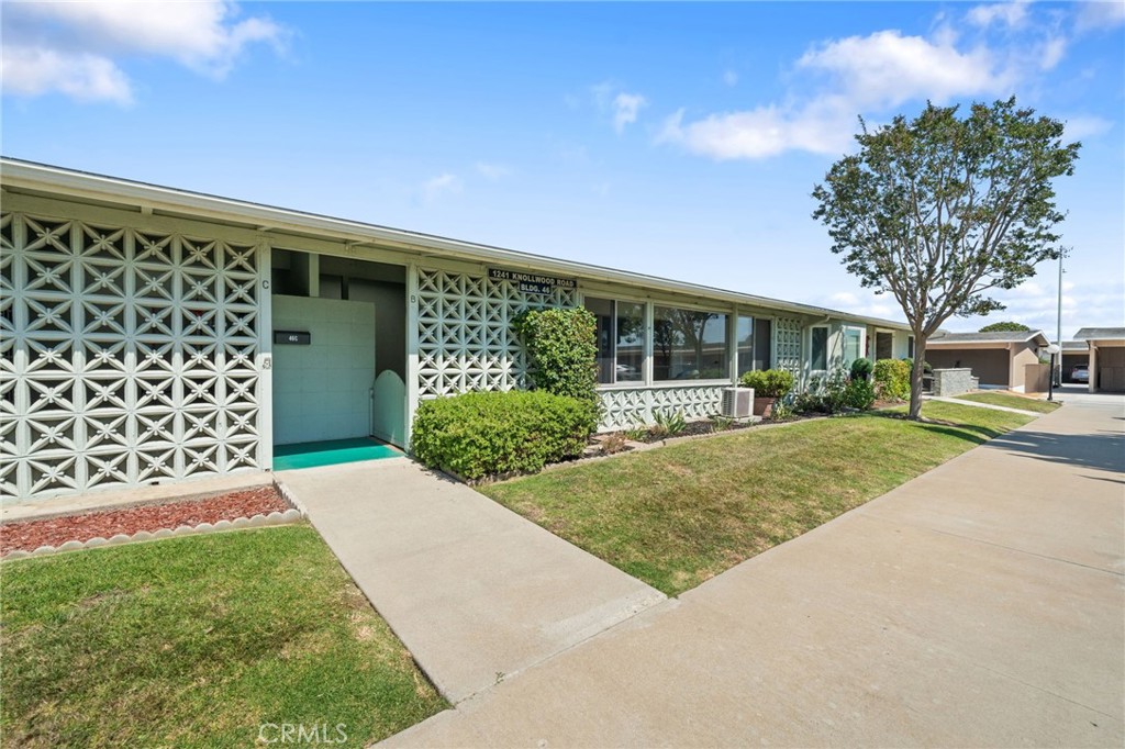 Start living your best life at Leisure World in this charming 2-bedroom, 1-bath unit. Featuring a highly desirable enclosed patio along with a covered patio, these spaces provide plenty of additional area to enjoy the refreshing ocean breezes and perfect Southern California weather.This west-facing unit bathes in abundant afternoon sunlight. Skylights in both the kitchen and bathroom fill the home with even more natural light, while an additional skylight brightens the side patio. Come live the life of leisure! Leisure World is a vibrant, 55+ active adult community offering 24-hour security with guarded patrols. With over 200 activity and social clubs, it’s a place designed for an enriching lifestyle. Enjoy amenities such as a swimming pool, spa, 9-hole golf course, state-of-the-art gym, sports court, billiards, bocce ball, and pickleball. The amphitheater hosts summer concerts and holiday events, while six clubhouses provide ample space for gatherings. Additional conveniences include a health care center, pharmacy, post office, café, car wash, art and ceramics room, woodshops, a library, and a convenient bus system.
Whether you're looking to relax, explore new hobbies, or make lifelong friendships, Leisure World has everything you need for a fulfilling and active lifestyle.
Assigned carport: Building 58, Space 23.
Welcome to your next chapter—welcome home!