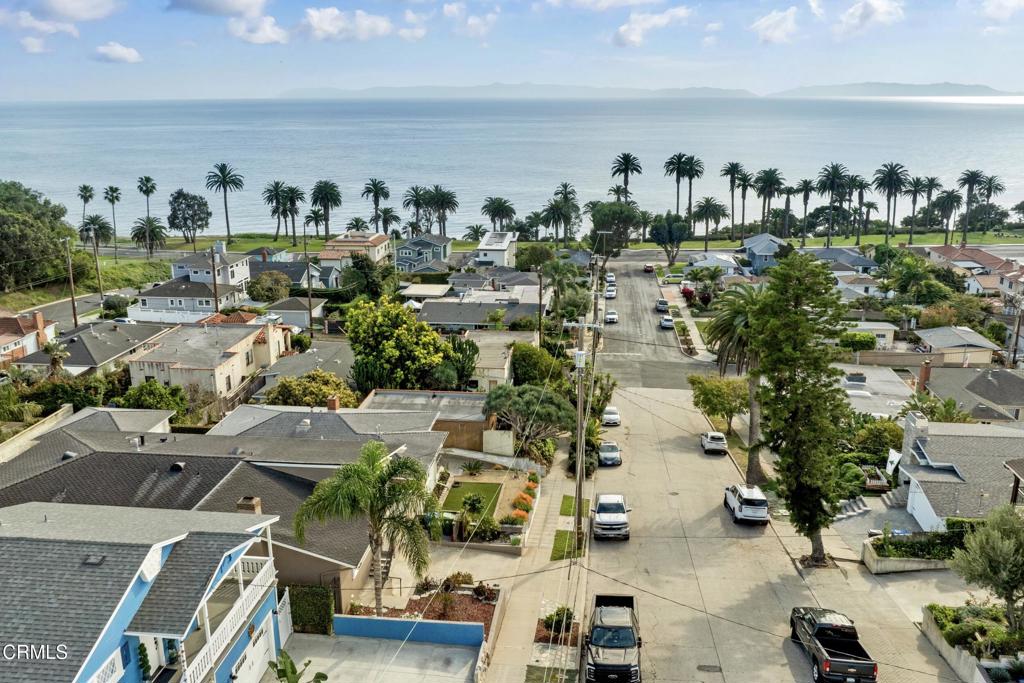 3636 S Cabrillo Avenue