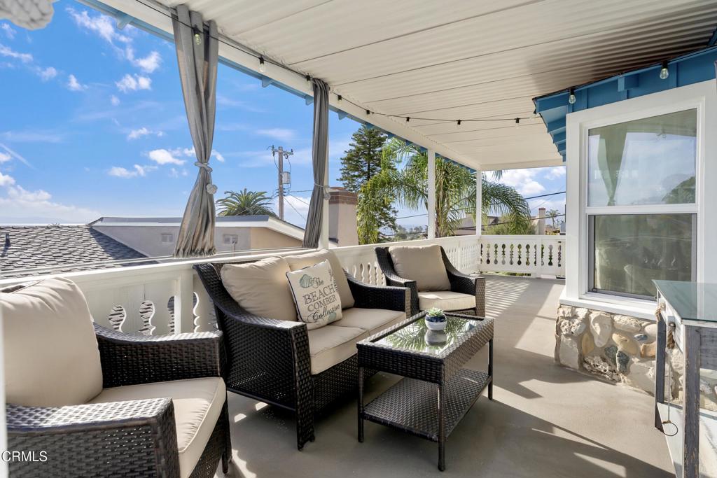 3636 S Cabrillo Avenue