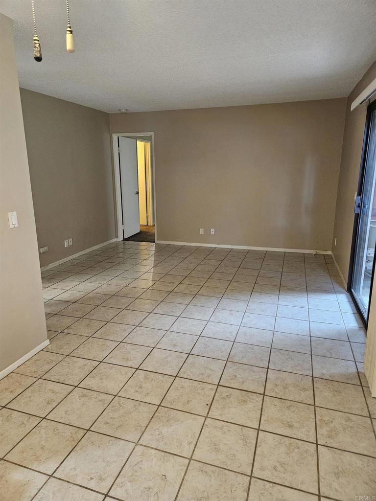 1087 Shadowridge Drive 107