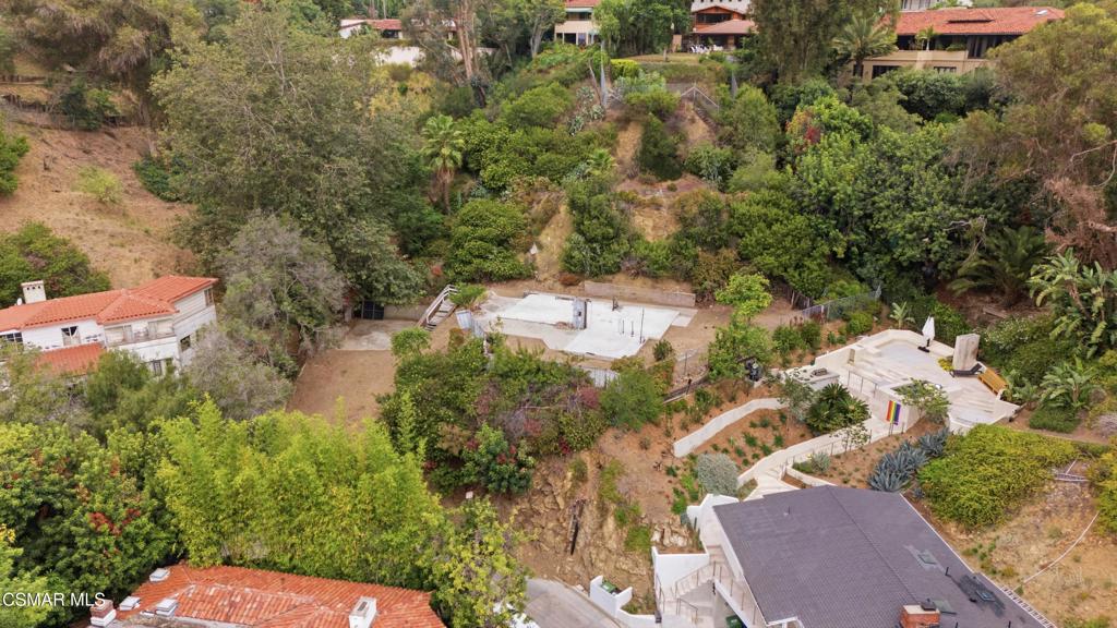 6993 La Presa Drive