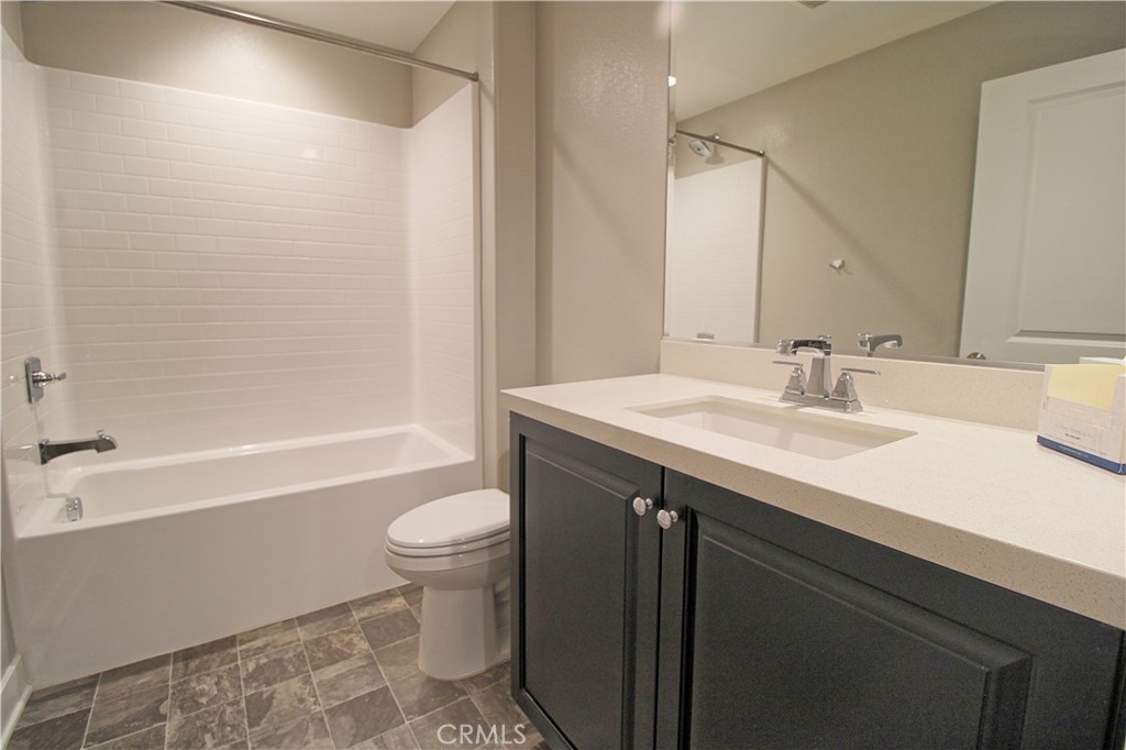 Altis - Residential Lease