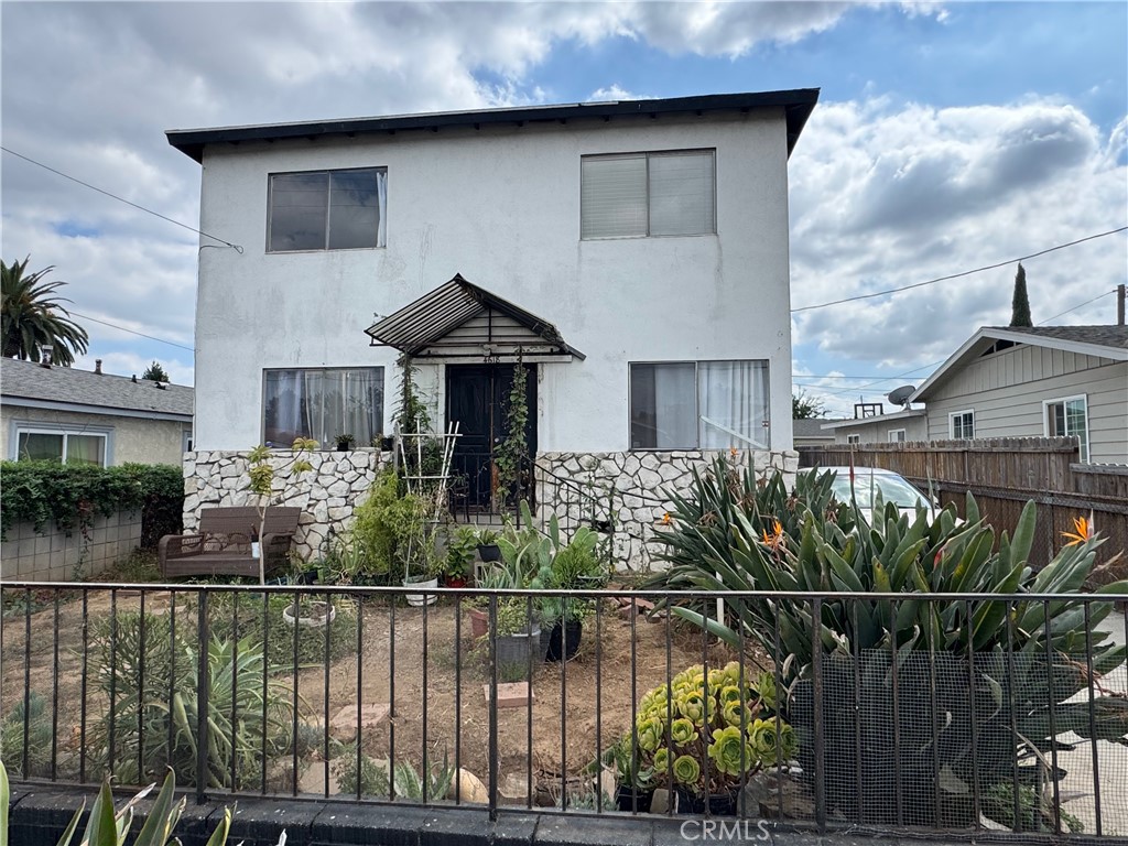 A duplex located on a great area of East Los Angeles. The house in the front it’s a four bedrooms, two bath, two-story home a separate unit in the back three bedrooms two bath. Property is being sold AS IS.