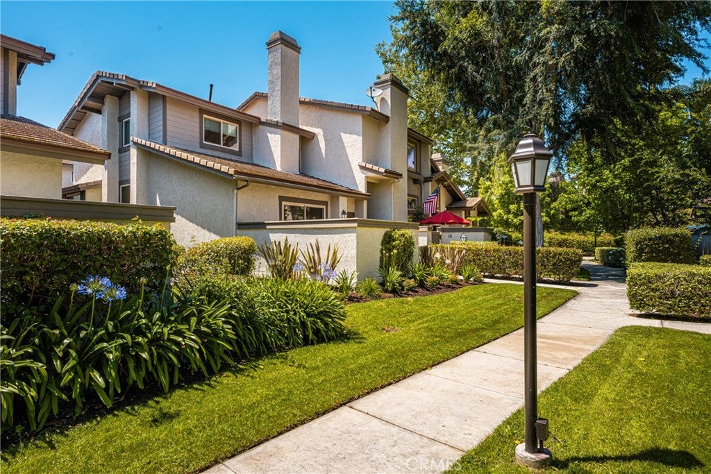 8 Moon Shadow 8, Irvine CA 92603