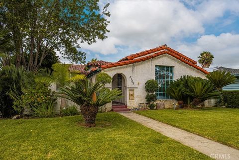 Photo of 5703 Kauffman Avenue, Temple City, CA 91780 (MLS # WS26115888)