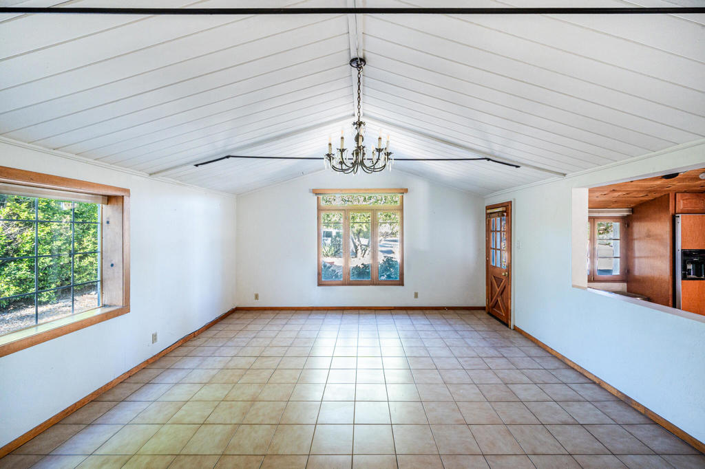 Movie Colony East - Residential