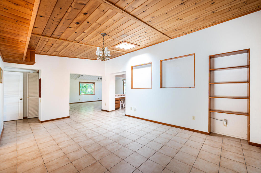 Movie Colony East - Residential