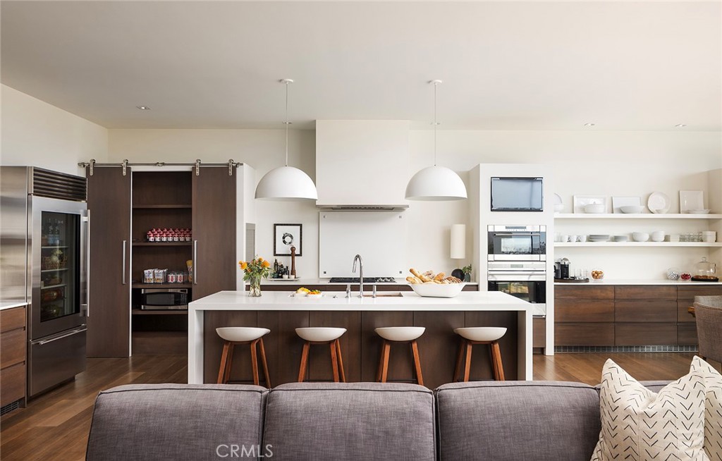 Irvine Terrace (IRVT) - Residential