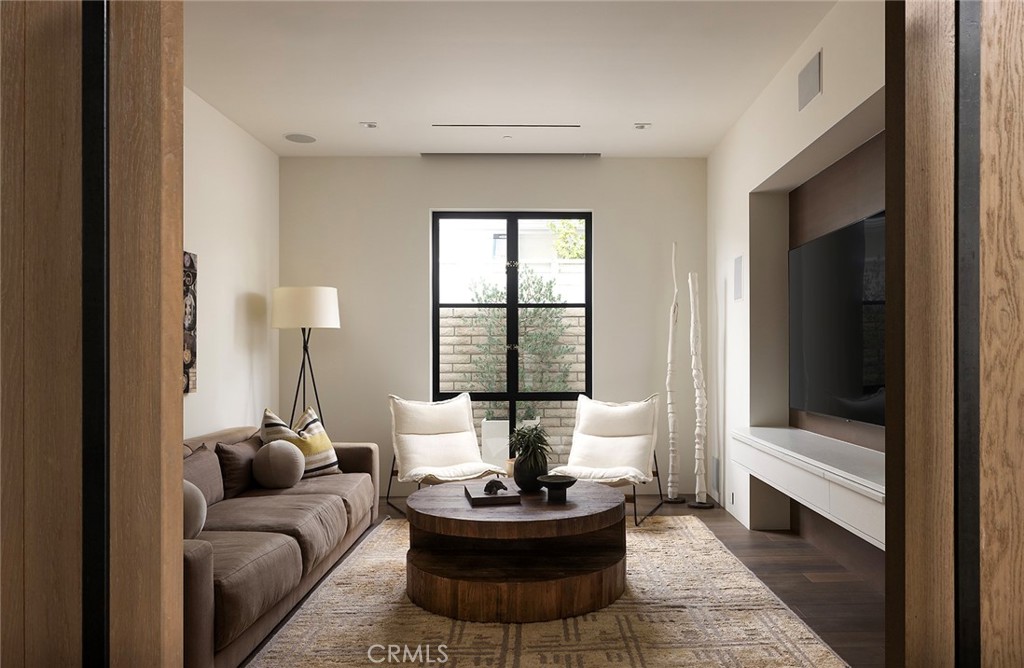 Irvine Terrace (IRVT) - Residential