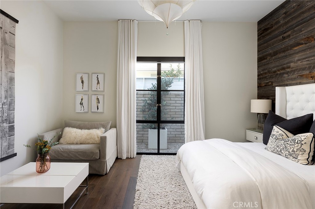 Irvine Terrace (IRVT) - Residential