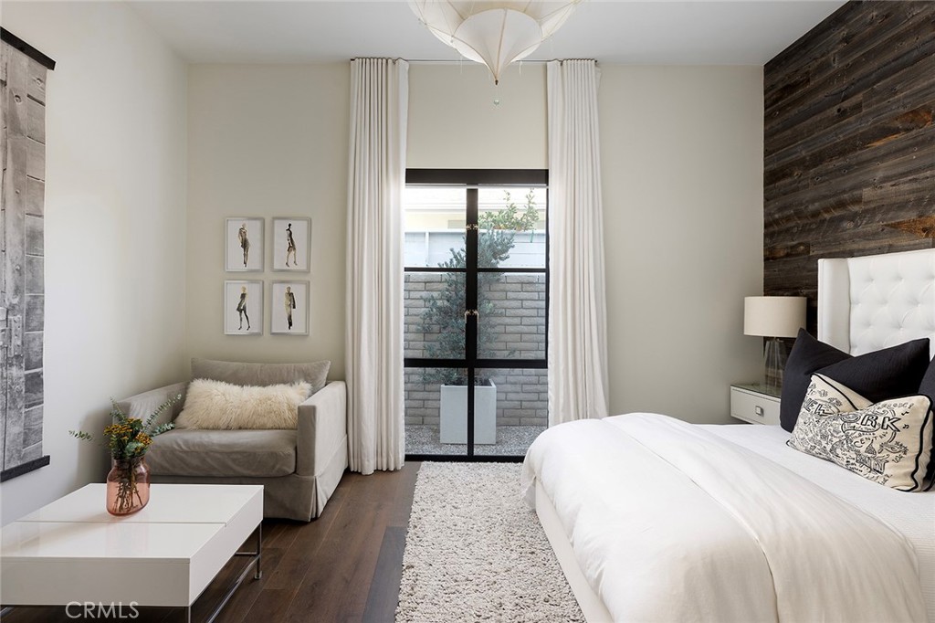 Irvine Terrace (IRVT) - Residential