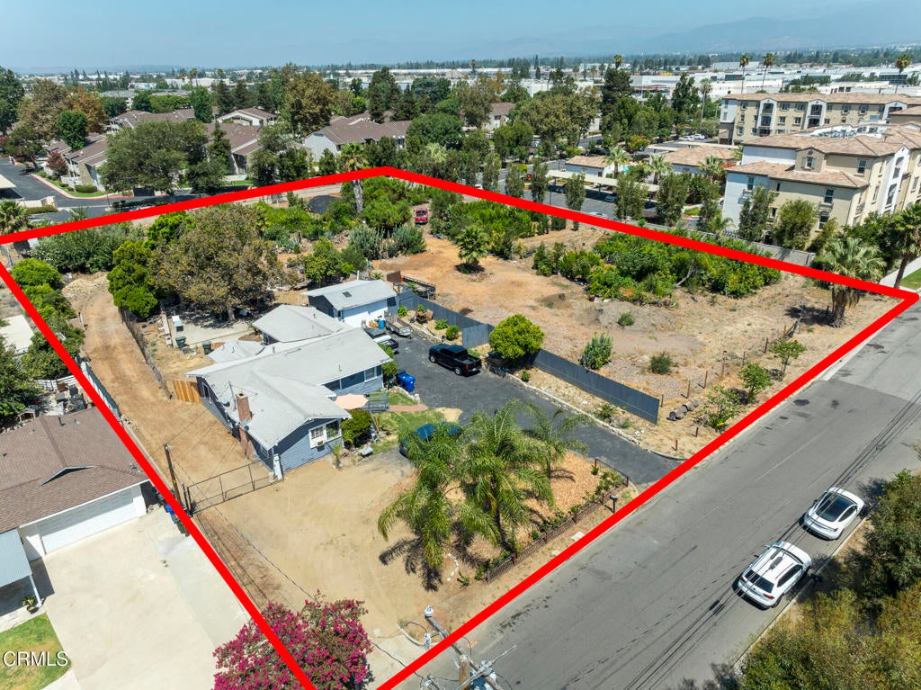 890 S Magnolia Avenue