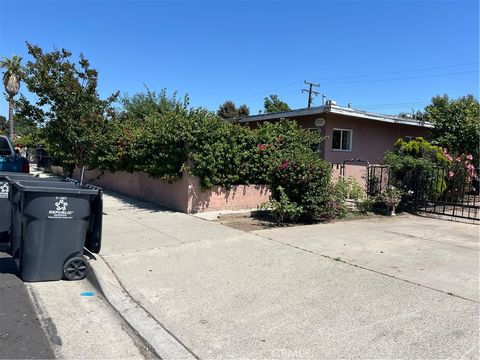 2124 W Civic Center Drive Santa Ana CA 92703
