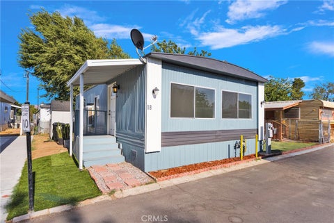 Photo of 21923 Ottawa RD #18, Apple Valley, CA 92308 (MLS # HD26160963)