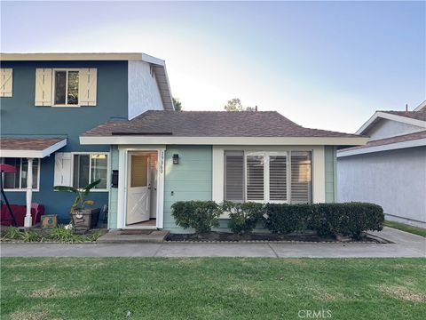 Photo of 19860 Claremont Lane, Huntington Beach, CA 92646 (MLS # PW25131558)