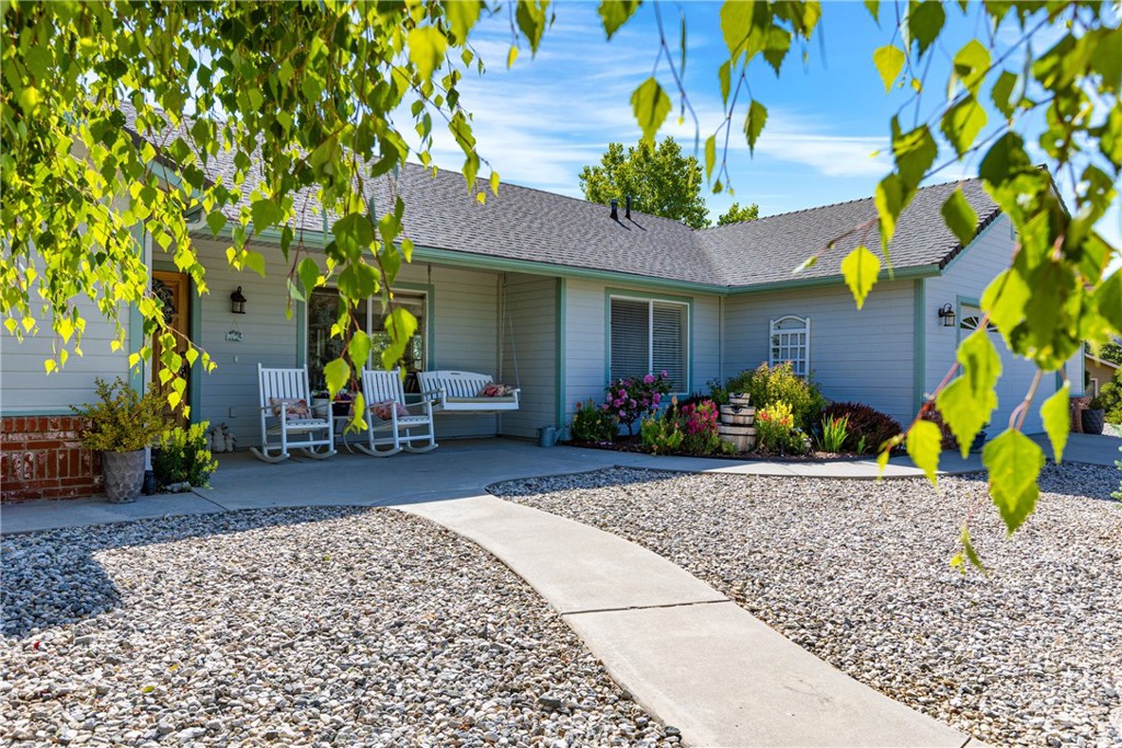 23220 Lakeview Drive
