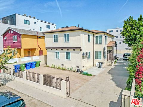 Photo of 1349 W 35th Place, Los Angeles, CA 90007 (MLS # 26710077)