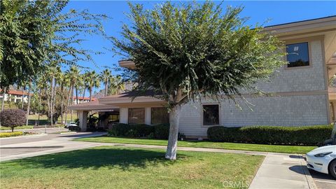 8860 Lawrence Welk Escondido CA 92026