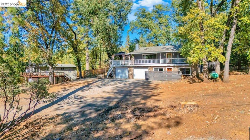 5827 Lookout Ct