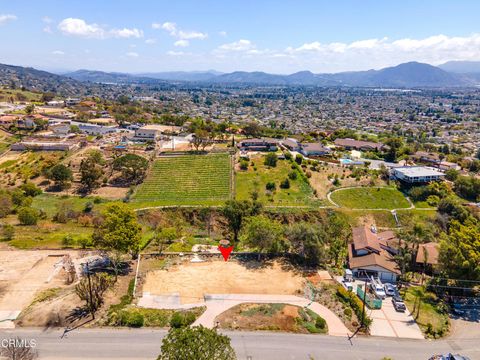 Photo of 154 Cerro Crest Drive, Camarillo, CA 93010 (MLS # V1-33715)